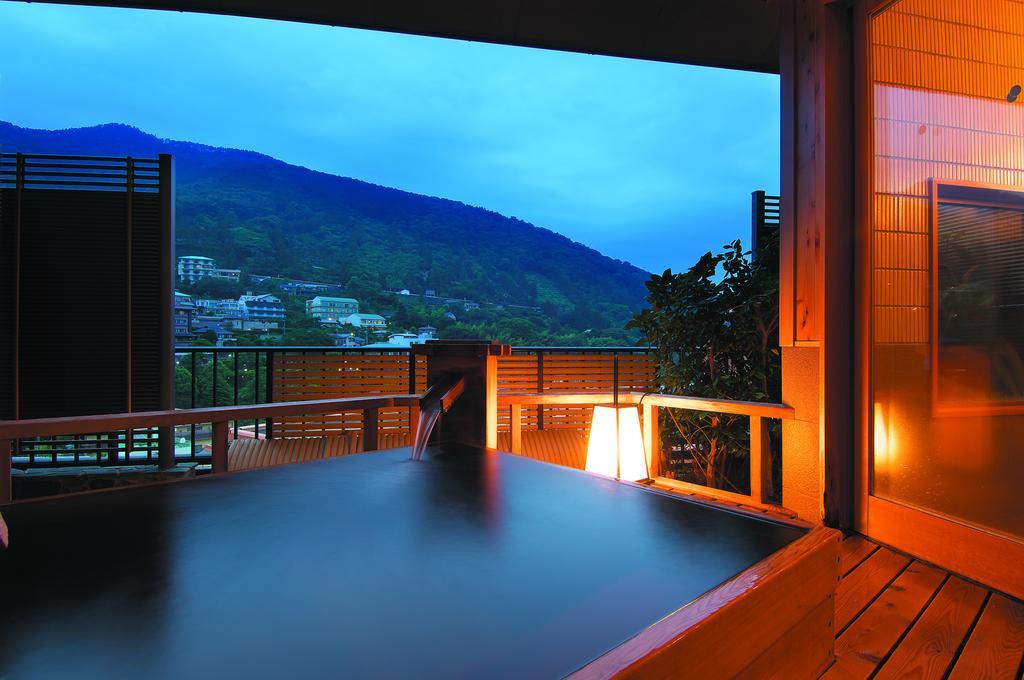 Yugawara Onsen Kawasegien Isuzu Hotel Atami  Exteriér fotografie